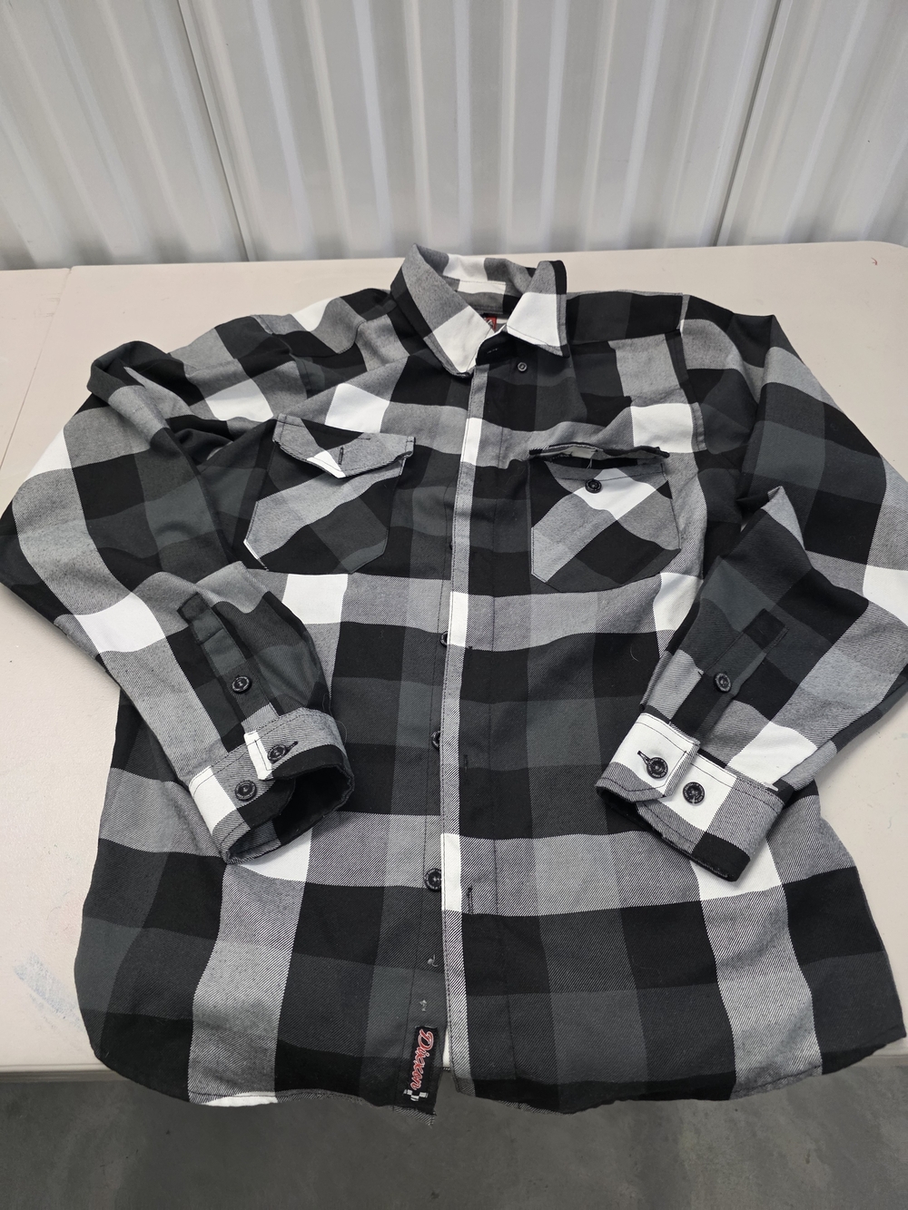 Dixxon Flannel Company Finish Line Flannel Button Down Shirt Men's Size Small